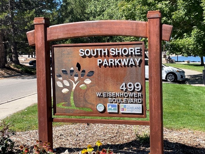 South Shore Parkway Sign